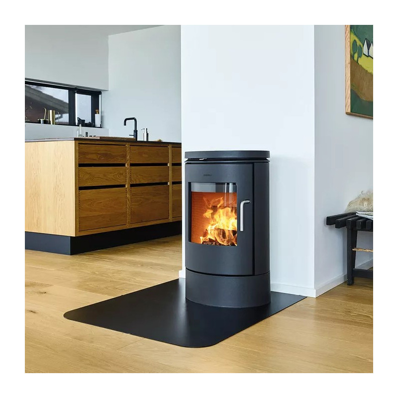 Piec wolnostojący żeliwny MORSO 6140 na niskiej podstawie 5,8kW