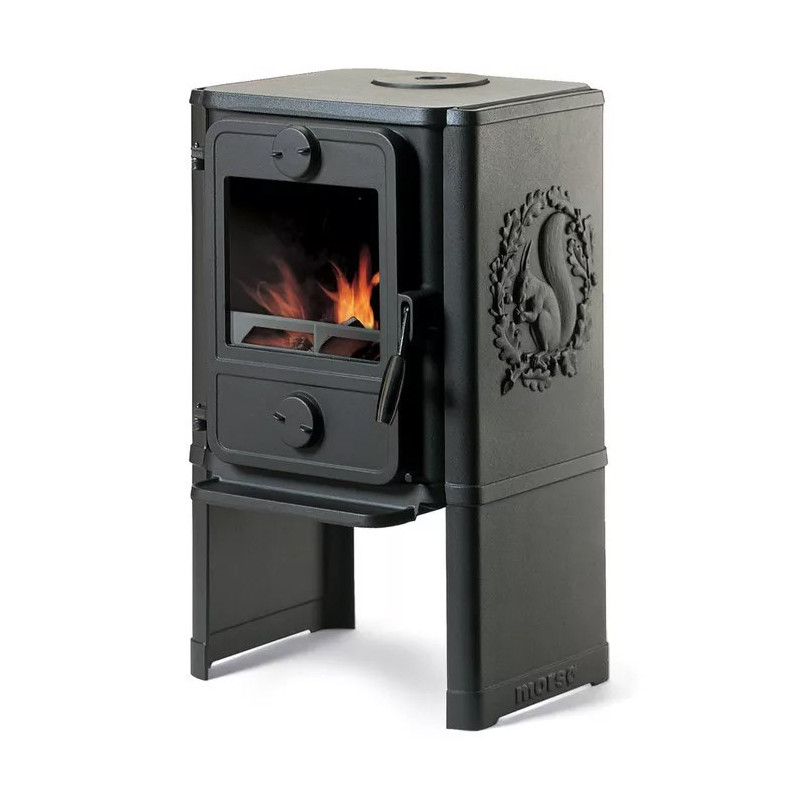 Piec wolnostojący żeliwny MORSO 1442 na szerokich nogach 5,3kW