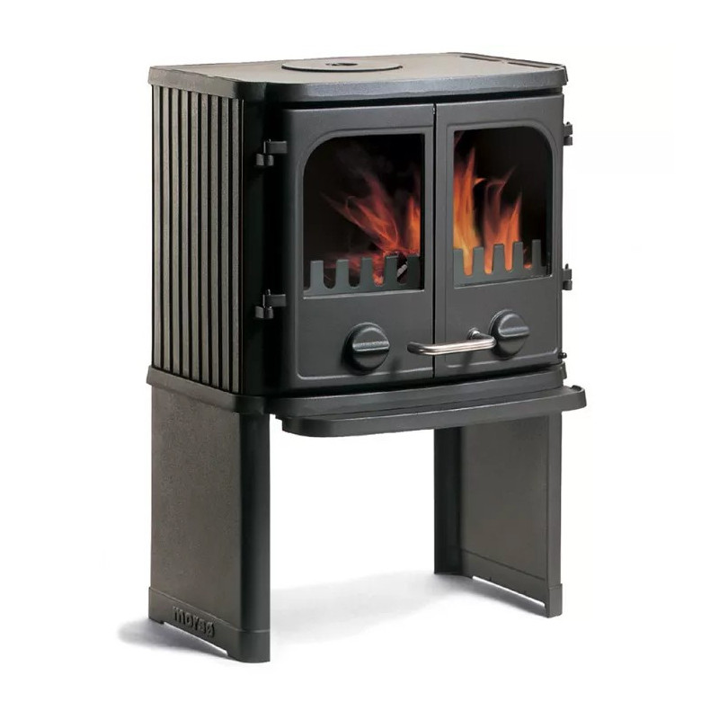 Piec wolnostojący żeliwny MORSO 2140 na szerokich nogach 5,5kW