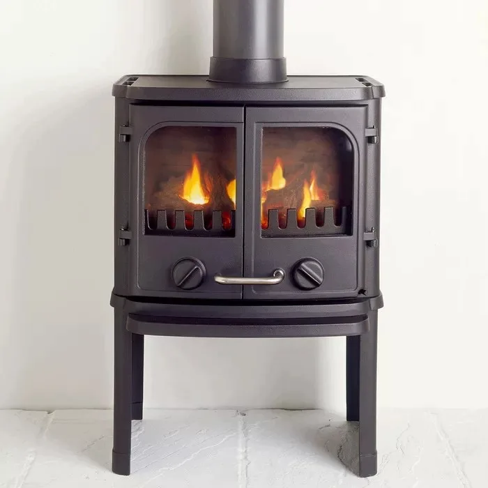 Piec wolnostojący żeliwny MORSO 2140 na szerokich nogach 5,5kW